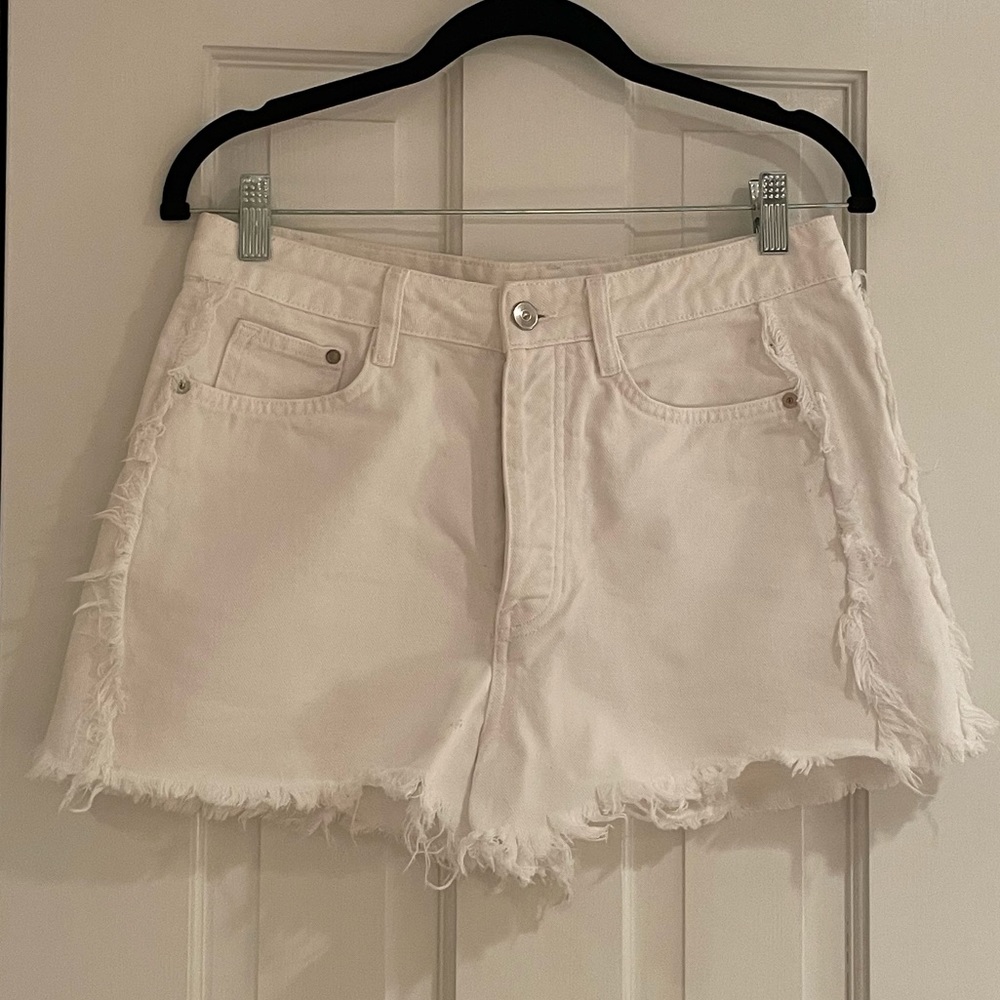 H&M White Distressed Denim Jean Shorts